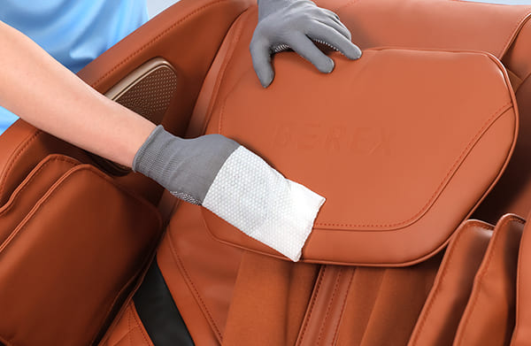 Service Step 5: Leather polishing for the Coway BEREX Mine massage chair to enhance shine and protection